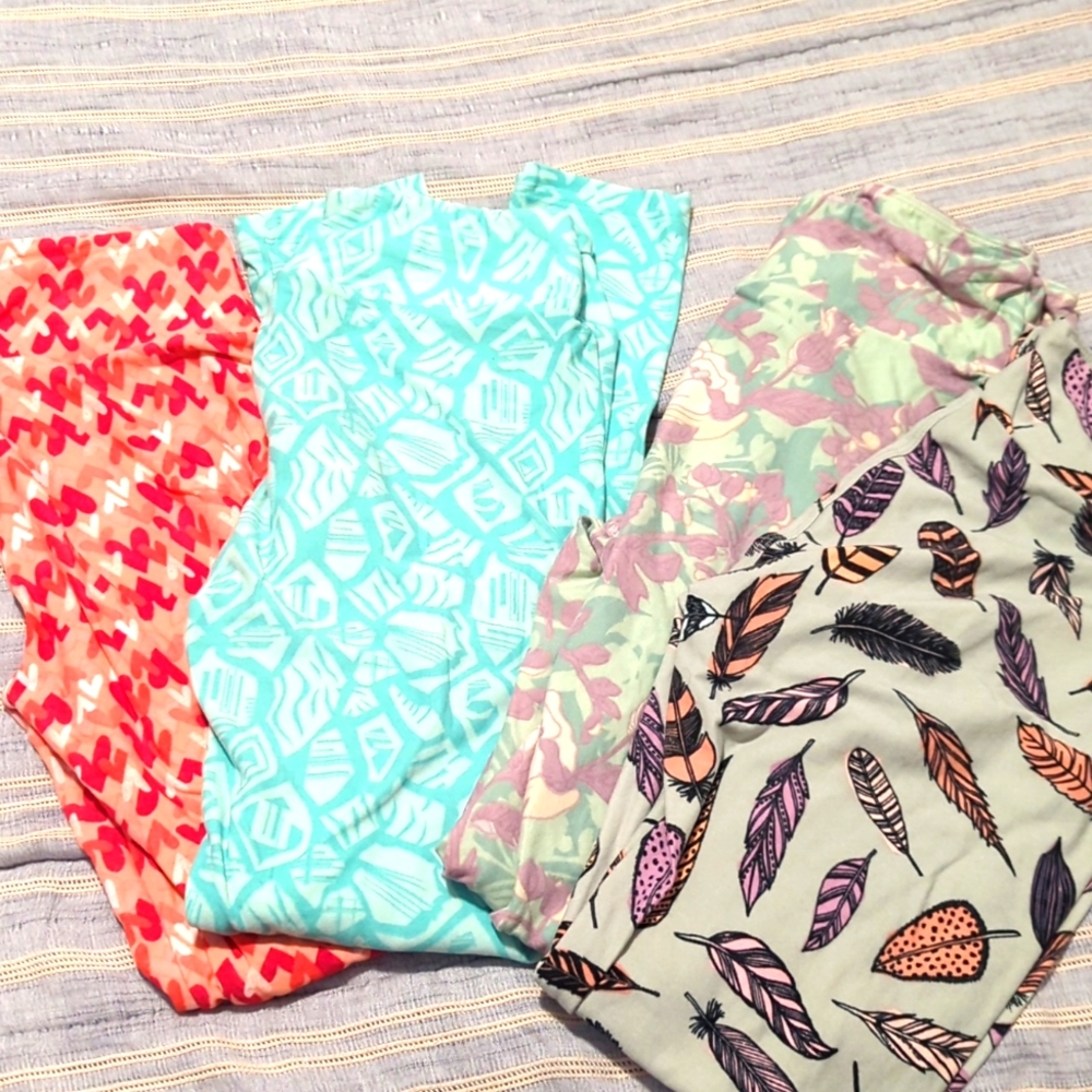 Four Pairs LuLaRoe Leggings